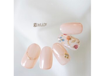 グラティフィー(gratify)/【お花ネイル シンプル】