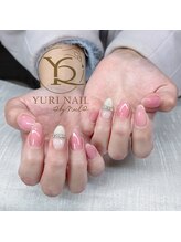 ユリナリタ(YuRi Narita)/