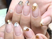 ネイルマジック 仙台一番町店(NAIL MAJIC)/シェルストーンフレンチ★オ-ダ-
