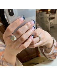 くすみブルーフレンチ