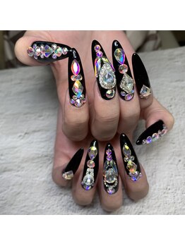 ネイルサロン ローズ(Rose)/ブラックビジューネイル