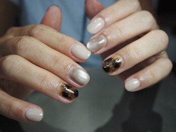 ヌクレオ(n‘ucleo)/べっ甲ネイル