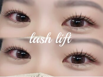 エサージュ 表参道店/まつ毛パーマ/担当：鳥山