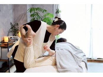 LUANA by AZU 【3/5 NEW OPEN(予定)】 /【長時間のデスクワークの方】