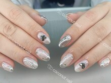 ココナッツネイル/