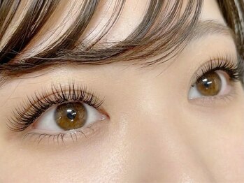 アイラッシュサロン イオ(Eyelashsalon io)の写真/話題沸騰！【LEDボリュームラッシュ100束¥8100】理想のEyeへ♪長持ち&オイルクレンジングOKで汗,水にも強い