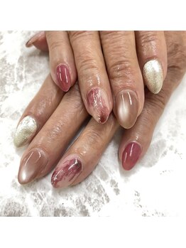 ネイルサロン エーナイン ザ ビッグ豊平店/定額デザイン