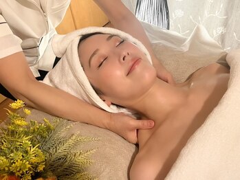 美容骨格矯正アンドリンパデトックスエステ ローズマリー/
