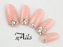 ネイルズ(nAils)/根元ストーン