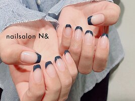 フレンチネイル