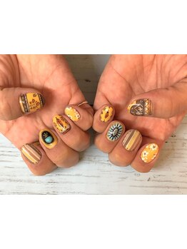 手描きアートが得意なサロン