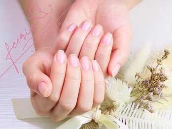 フェリエ(feerie)の写真/”爪”から人生を変える！立川希少「ネイルケアのみ」の最強育爪専門店でコンプレックス爪→縦長の美爪へ♪