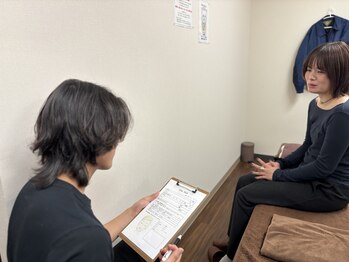 ほぐせる スター鍼灸接骨整体院 竹ノ塚 竹ノ塚東口駅前店/カウンセリングをします！