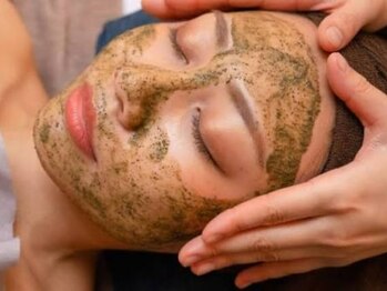 リエルエラン(Reelle Elan)/【極細ハーブピーリング】毛穴◎