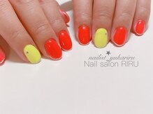 リル(RIRU)/ネオンネイル