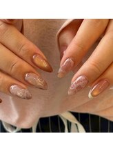 ジーナ 守山(Zina)/マグネット×レースネイル