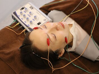 えみはりきゅう院/電気美容鍼♪