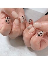 ブラン(blanc)/アニマル柄ネイル