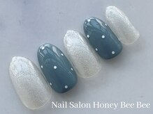 ハニービービー(Honey Bee Bee)/シンプルドットネイル