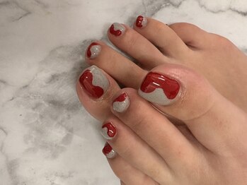 nail salon Chico.【チコ】フィルイン/ニュアンス【6/2OPEN（予定）】の写真/完全個室のプライベート空間でリラックスしながらフットケア♪モチが良くフォルムにもこだわった仕上がりに