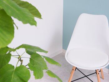 ノイ アシヤ(Noi ashiya)/サロン内観