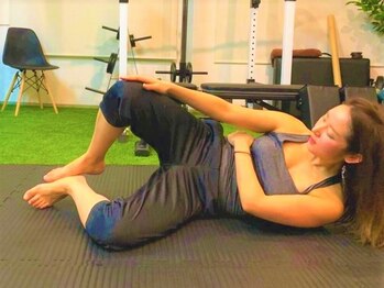 アールメイク(R-MAKE)/最短で《理想の身体》を実現!