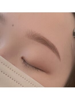 ウムドット(Um.)/アイブロウ スタイリング