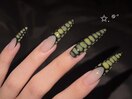 y2kネイル/フレンチネイル