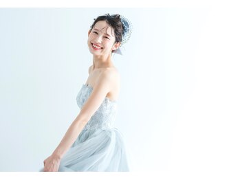 【美脚美尻/姿勢改善/痩身エステ】SLEA吉祥寺店【スレア】の写真/一生に一度、最高のドレス姿へ。二の腕・背中・デコルテを磨き上げる、花嫁様の為の「本格ボディ造形」