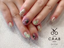 クラブ(C.R.A.B)/