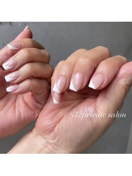 ルート12/斜めフレンチネイル♪