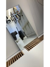 アイラッシュサロン グレイ(eyelush salon gray.)/