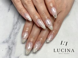 H-826ホワイトミラーパール