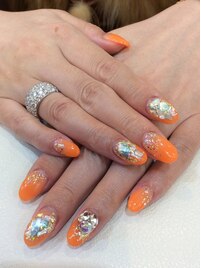 オレンジネイル