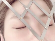 ミチ(MIcHI)/眉毛スタイリング