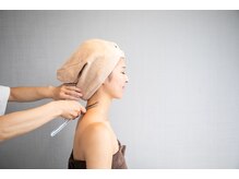 ももとゆでたまご/うなじシェービング/新宿駅2駅