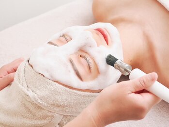 サクラ スパ(SAKURA SPA)の写真/毛穴のお悩みは当店にお任せ！【毛穴汚れごっそり除去】ご新規様毛穴クレンジングコース12,000円→6,600円