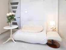 サロン シェトワ(salon cheztoi)の雰囲気（施術前と施術後におくつろぎ頂ける空間をご用意しております。）