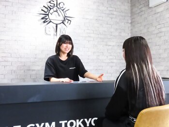 マッスルジム 下赤塚店の写真/下赤塚駅前すぐ！24時間指導可能◎プロの徹底サポートで自己流を卒業し、理想の引き締まった体へ導く★
