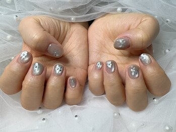 ブリー(Brille)/春ネイル