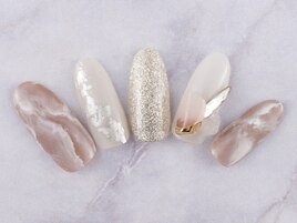 冬のニュアンスシェルネイル