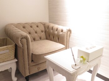 プレシャス(Precious)/まずは一息♪ 待合スペース