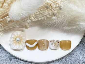 ネイルルームシャイン/