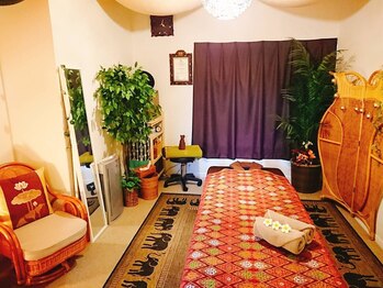 ジャランジャラン(JALAN JALAN)の写真/【アジアンテイストのプライベート空間】木の温もりと穏やかな香りに包まれる最上級のバリ式トリートメント