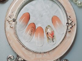 ワンポイントシェルネイル♪