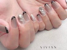 ヴィヴィアン ネイル(Vivian nail)/ニュアンス　フレンチ
