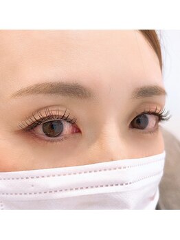 ネイルアイサロンアンドスクール リッカ(Lycka)/まつ毛パーマ/パリジェンヌ