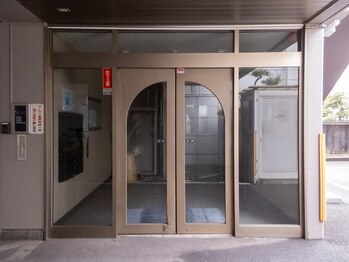 サロン零(Rei)/オートロックです