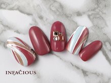 インフェイシャス 大丸福岡天神店/洗練された女性らしいネイル 