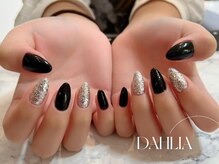 ダリア 西大寺本店(DAHLIA)/黒×シルバーネイル☆